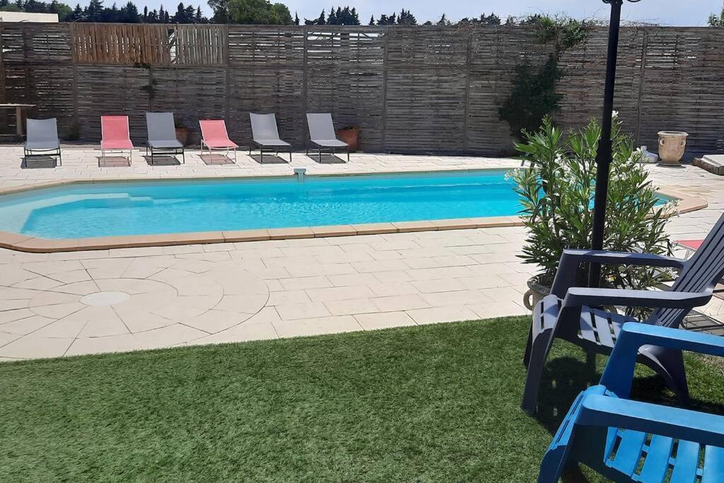 Villa L'Estel En Campagne Avec Piscine Privee Proche Arles Et Avignon Tarascon Exterior foto